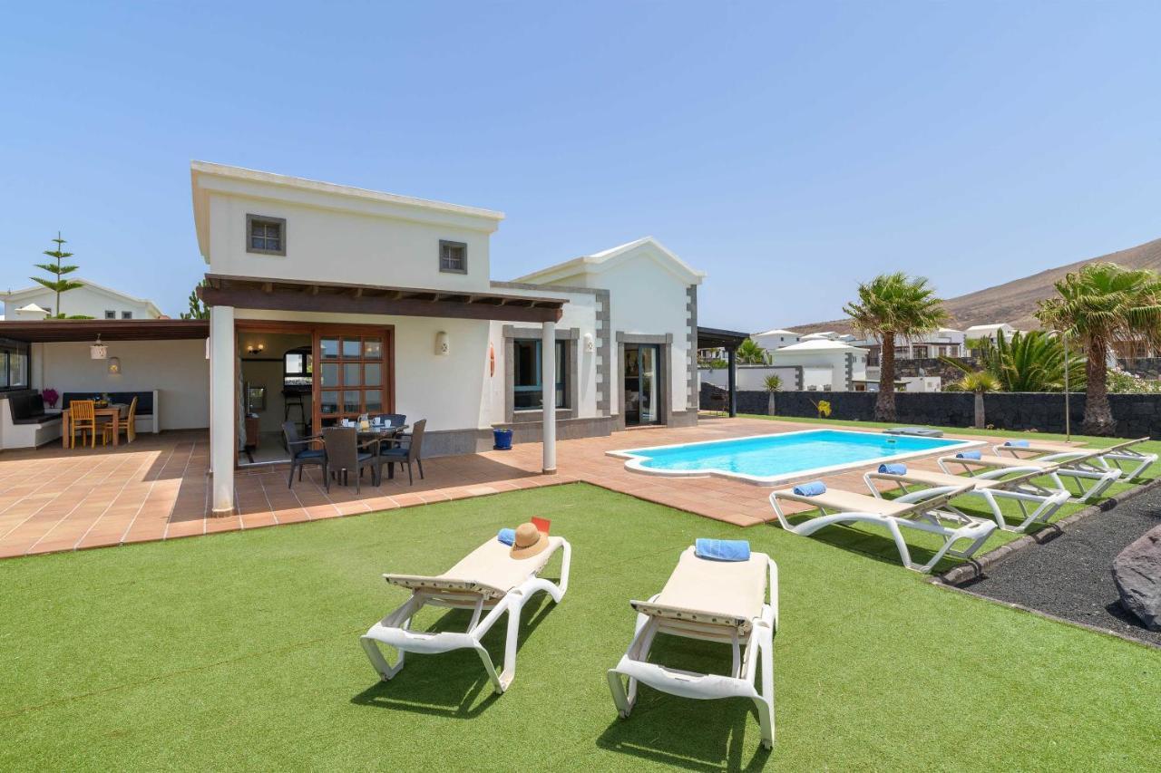 פלאיה בלנקה Villa Esterlicia מראה חיצוני תמונה