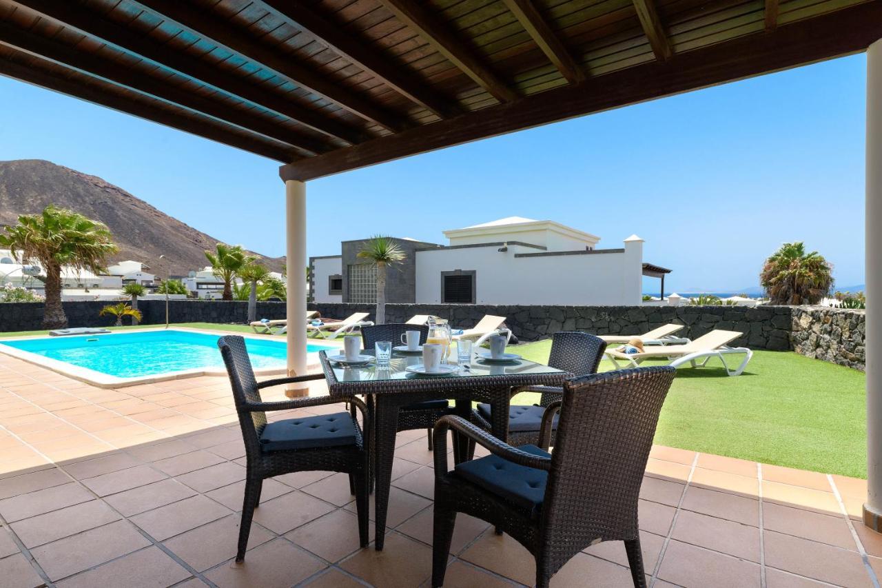 פלאיה בלנקה Villa Esterlicia מראה חיצוני תמונה