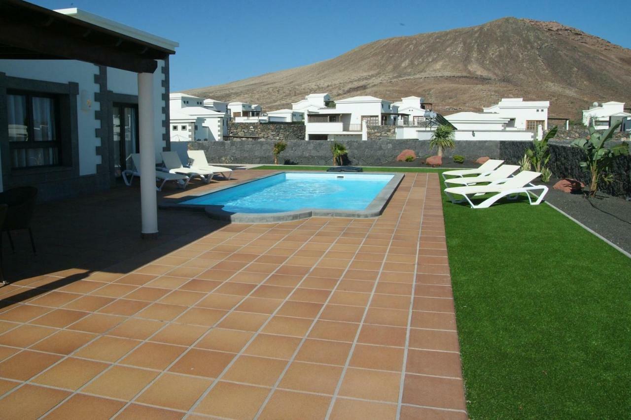 פלאיה בלנקה Villa Esterlicia מראה חיצוני תמונה
