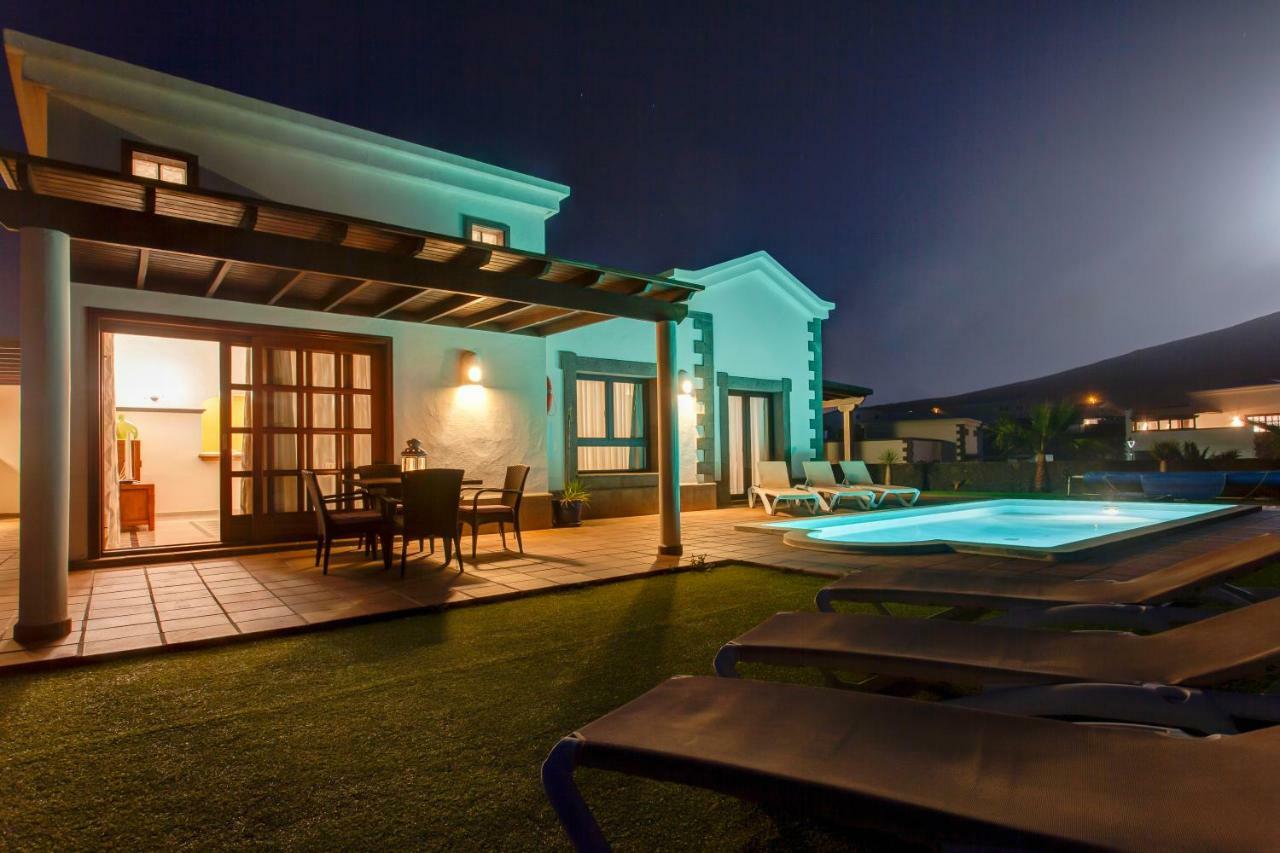 פלאיה בלנקה Villa Esterlicia מראה חיצוני תמונה