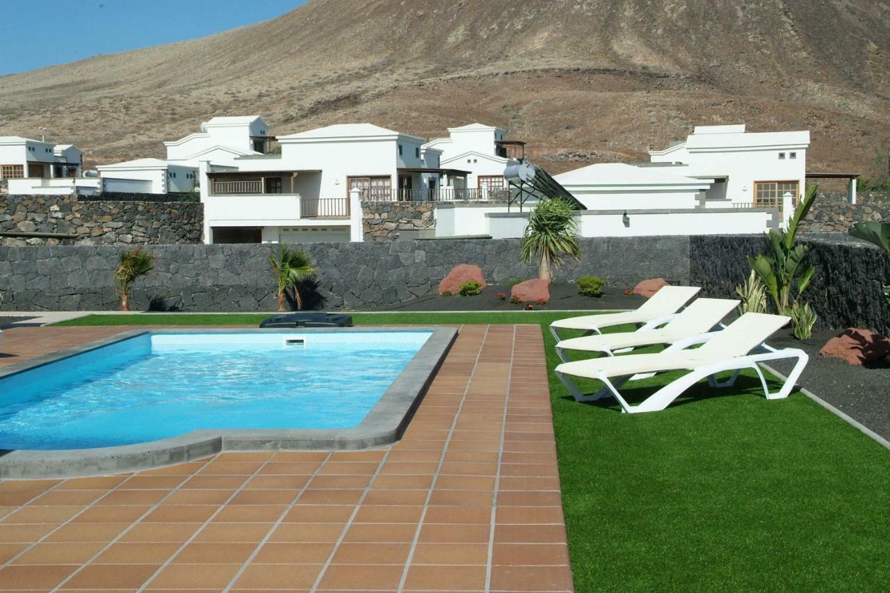 פלאיה בלנקה Villa Esterlicia מראה חיצוני תמונה
