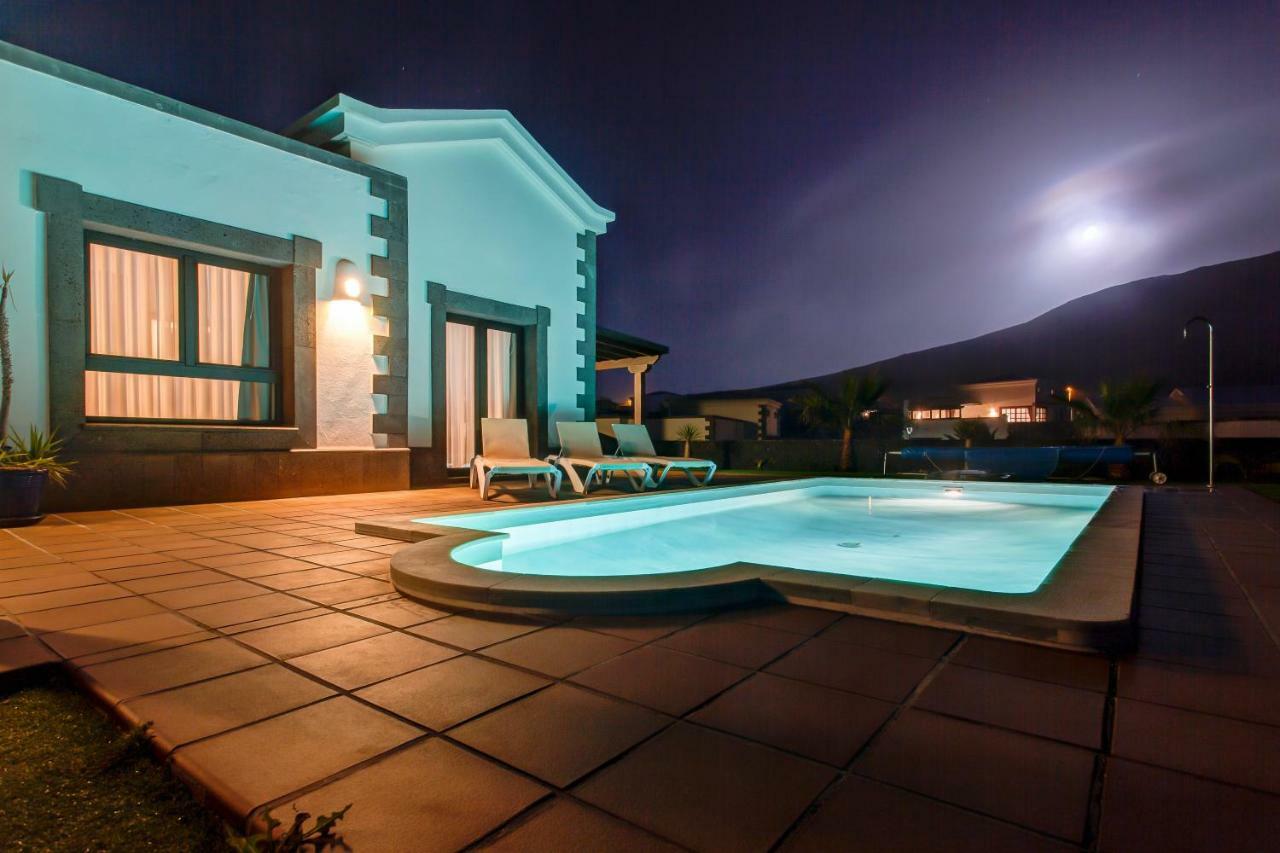 פלאיה בלנקה Villa Esterlicia מראה חיצוני תמונה